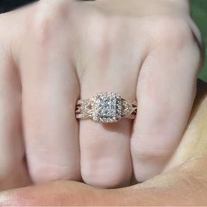 Beautiful engagement ring!